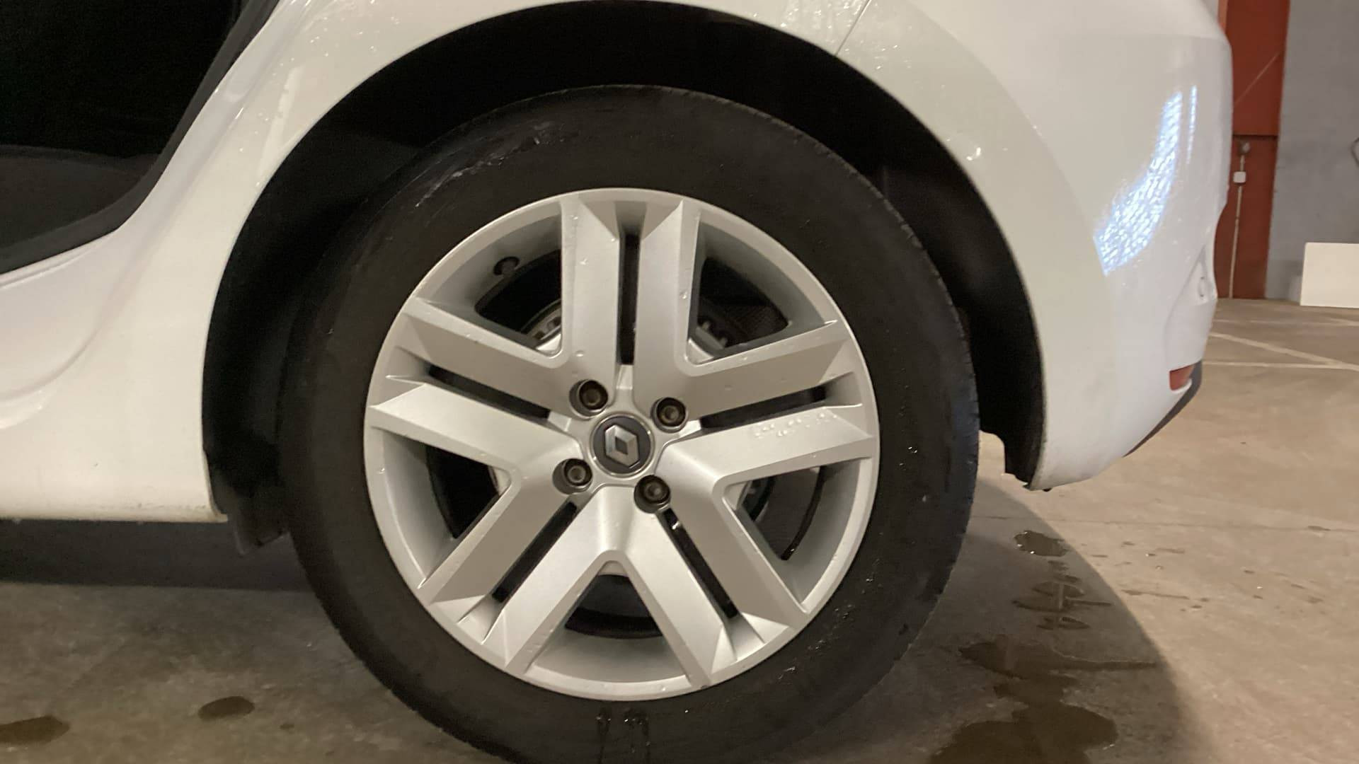 Vente en ligne Renault Clio 5 Clio Blue dCi 115 au prix de 14 990 €