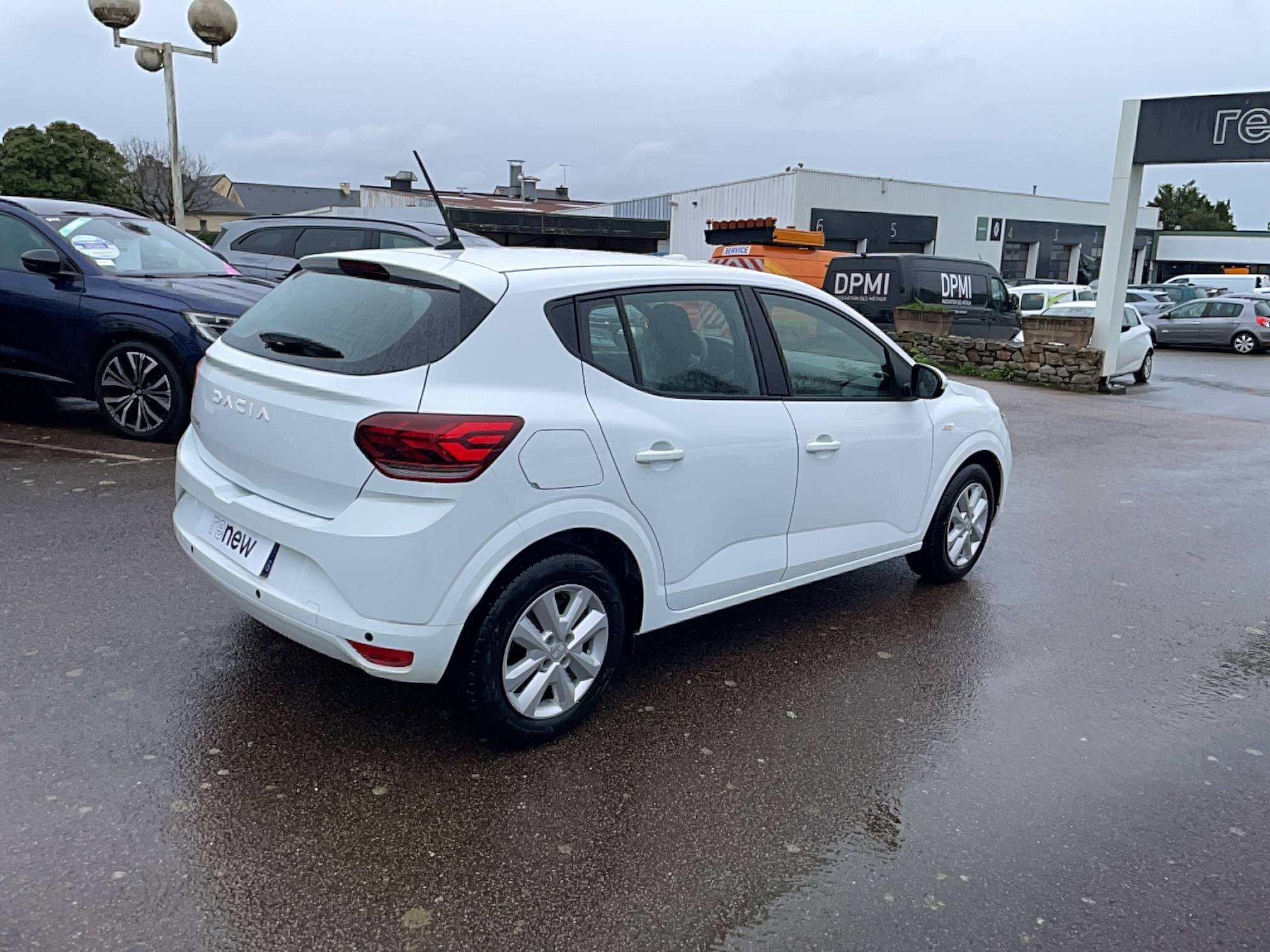 Vente en ligne Dacia Sandero  SCe 65 au prix de 11 990 €