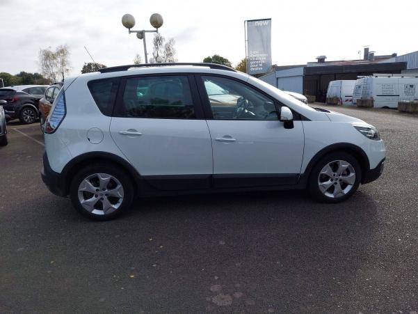 Vente en ligne Renault Scenic Xmod  dCi 110 Energy eco2 au prix de 10 990 €