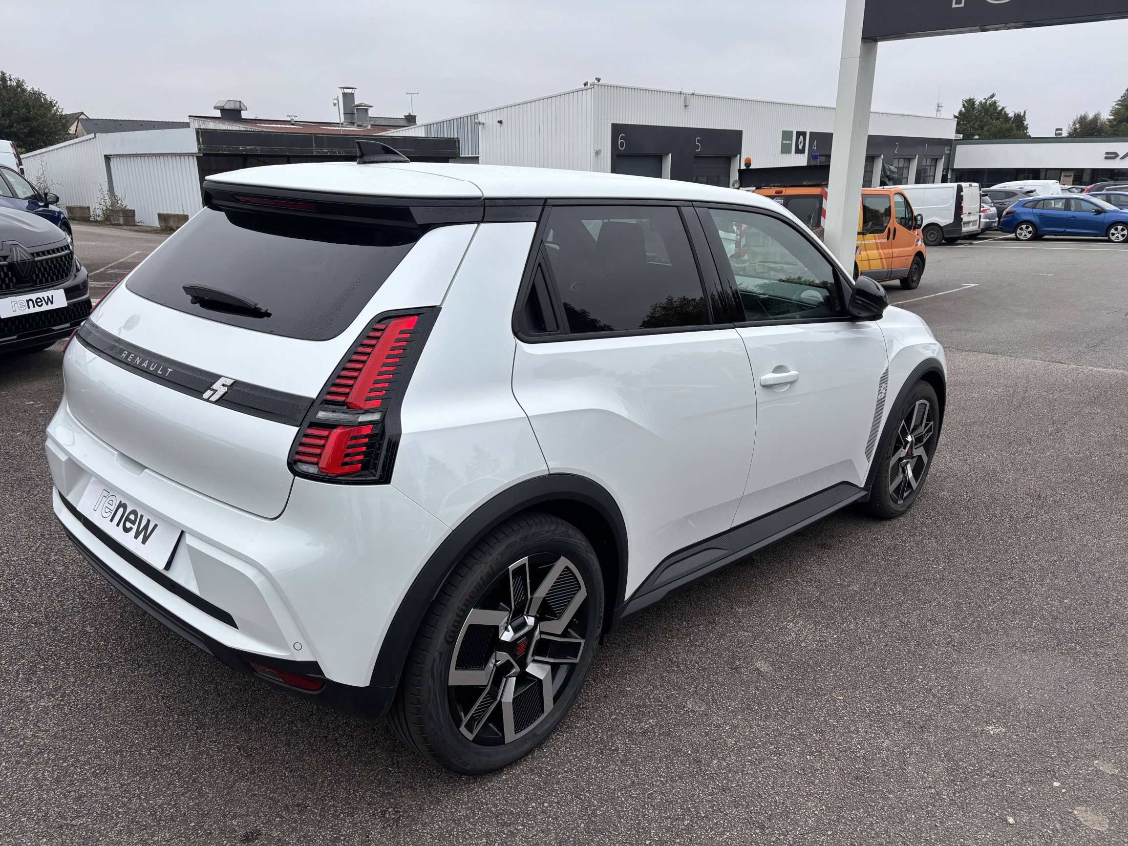 Vente en ligne Renault R5 E-Tech  150 ch autonomie confort au prix de 32 590 €