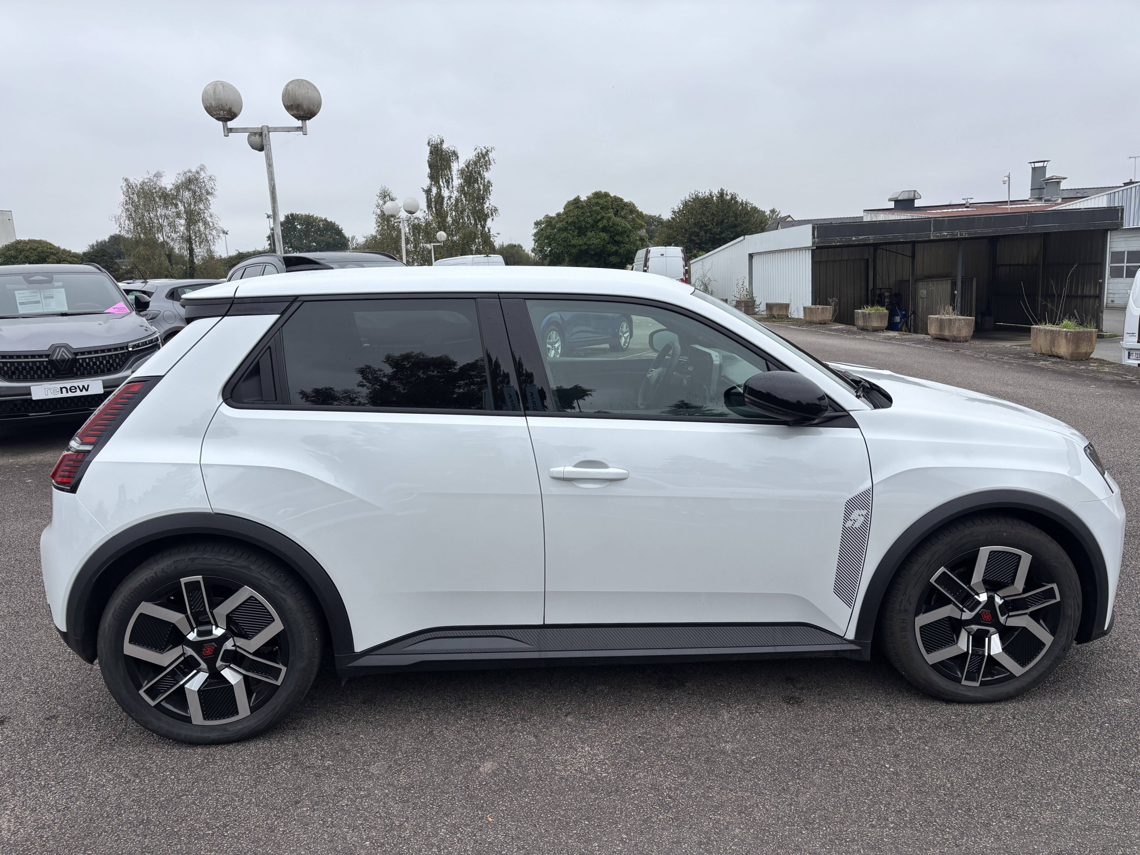 Vente en ligne Renault R5 E-Tech  150 ch autonomie confort au prix de 32 590 €