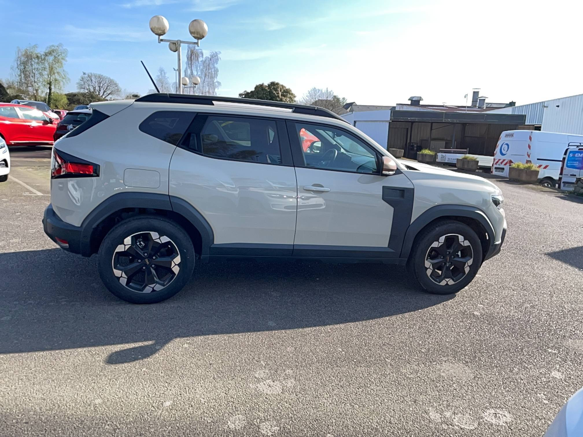 Vente en ligne Dacia Duster  ECO-G 100 au prix de 21 990 €