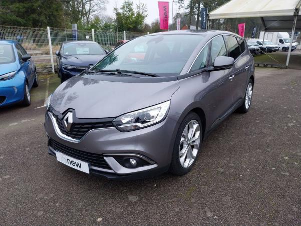 Vente en ligne Renault Grand Scenic 4 Grand Scenic Blue dCi 120 au prix de 16 890 €