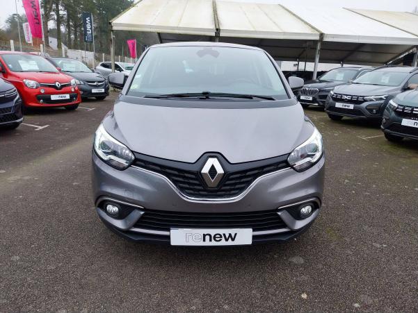 Vente en ligne Renault Grand Scenic 4 Grand Scenic Blue dCi 120 au prix de 16 890 €