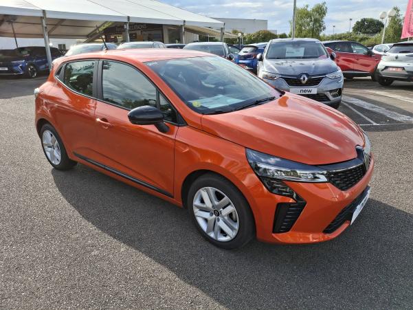 Vente en ligne Renault Clio 5 Clio dCi 100 au prix de 16 990 €