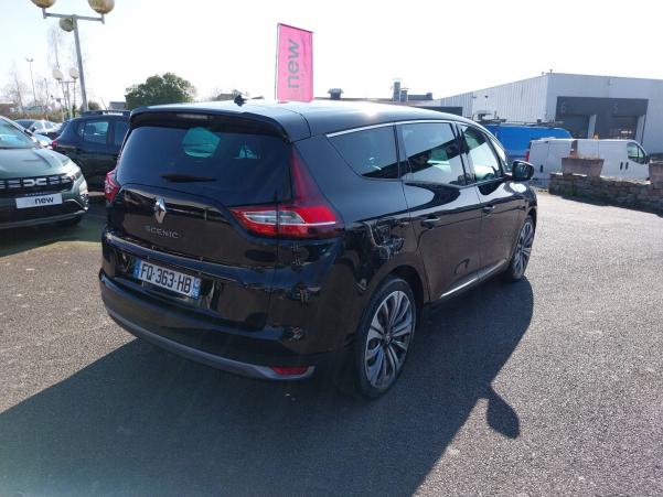 Vente en ligne Renault Grand Scenic 4 Grand Scenic Blue dCi 120 au prix de 16 990 €