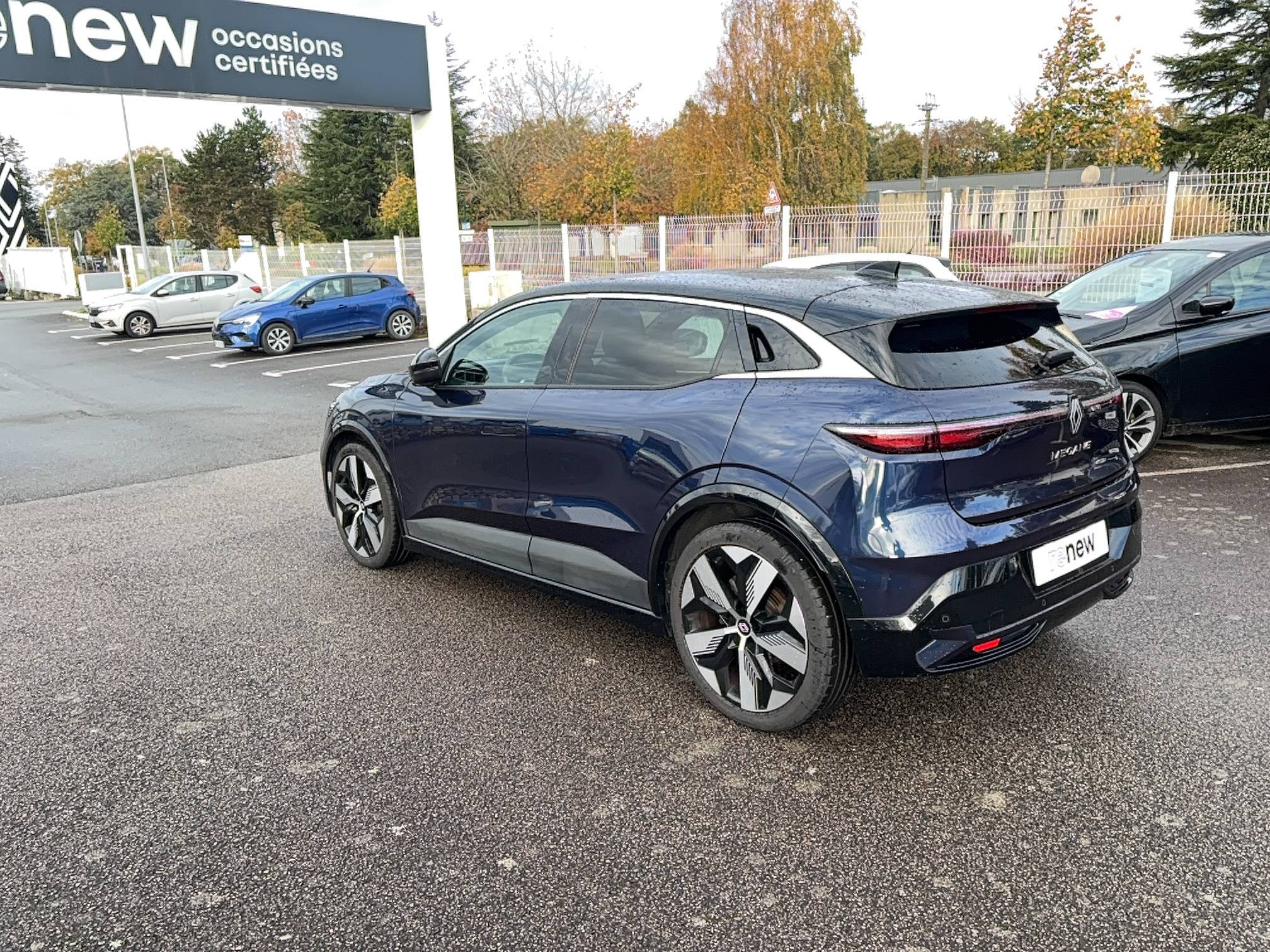 Vente en ligne Renault Megane E-Tech  EV60 220 ch super charge au prix de 22 490 €