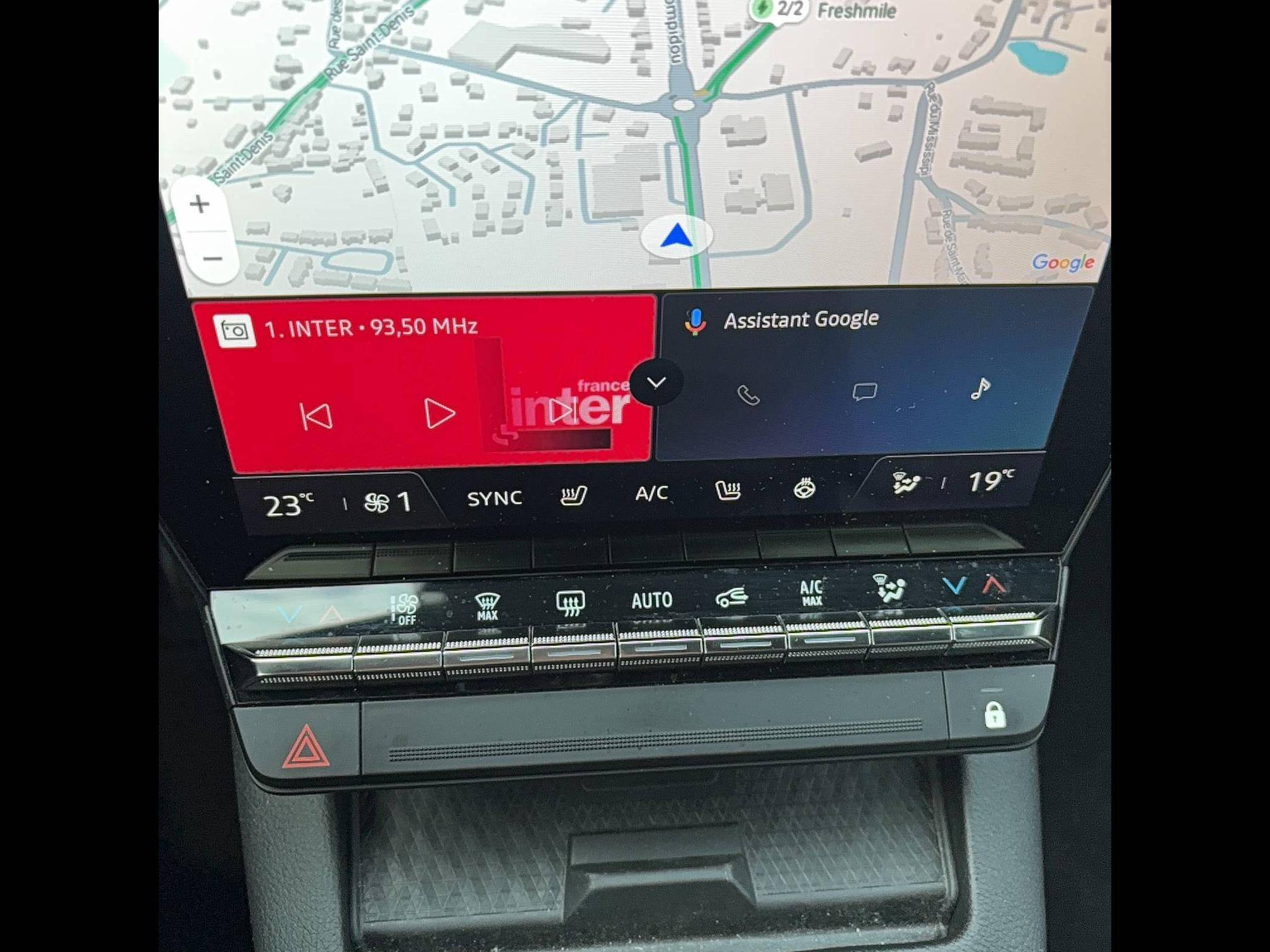 Vente en ligne Renault Megane E-Tech  EV60 220 ch super charge au prix de 22 490 €