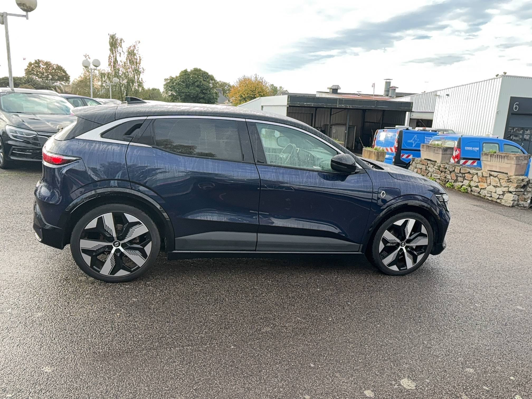 Vente en ligne Renault Megane E-Tech  EV60 220 ch super charge au prix de 22 490 €