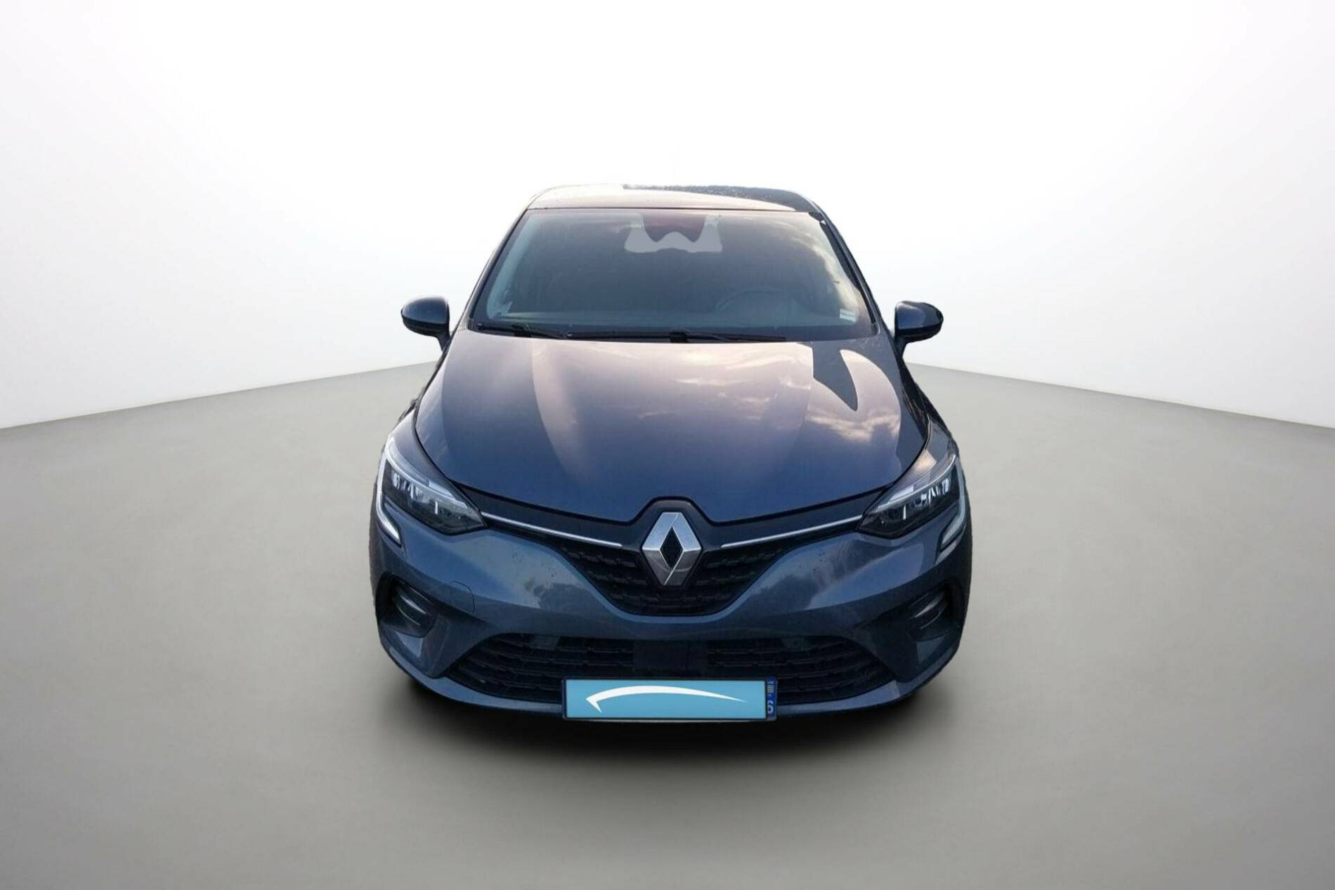Vente en ligne Renault Clio 5 Clio E-Tech 140 - 21N au prix de 12 990 €