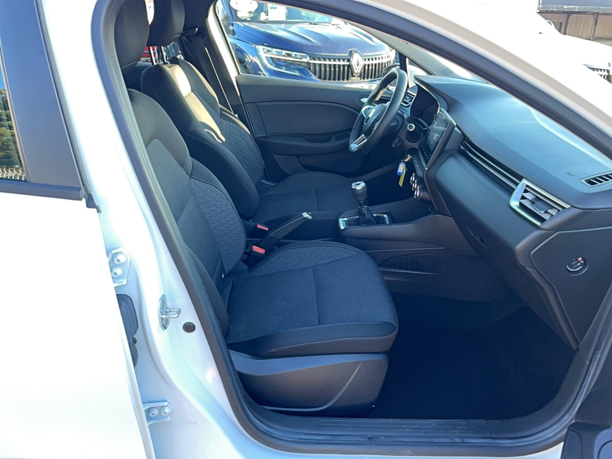 Vente en ligne Renault Clio 5 Clio Blue dCi 85 au prix de 13 790 €