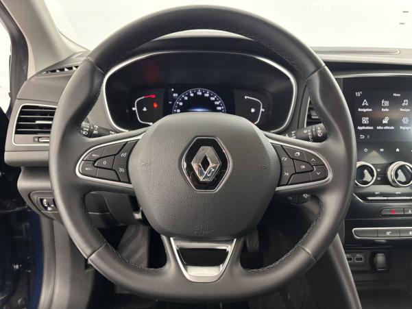 Vente en ligne Renault Megane 4 Mégane IV Berline Blue dCi 115 EDC au prix de 15 990 €