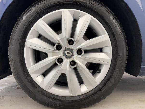 Vente en ligne Renault Megane 4 Mégane IV Berline Blue dCi 115 EDC au prix de 15 990 €