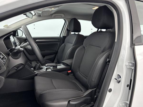 Vente en ligne Renault Megane 4 Mégane IV Berline Blue dCi 115 - 21N au prix de 14 590 €