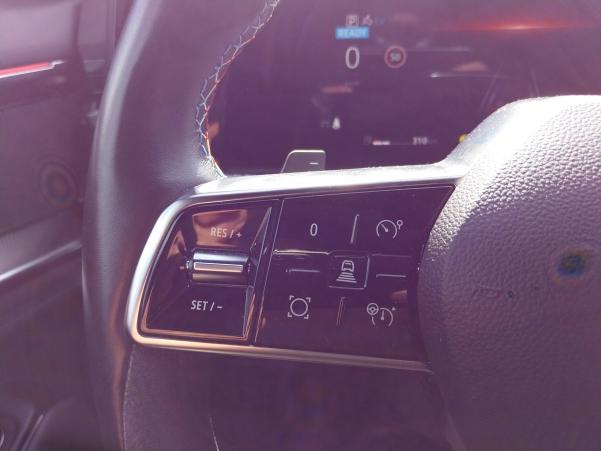 Vente en ligne Renault Espace Espace E-Tech hybrid 200 au prix de 39 900 €