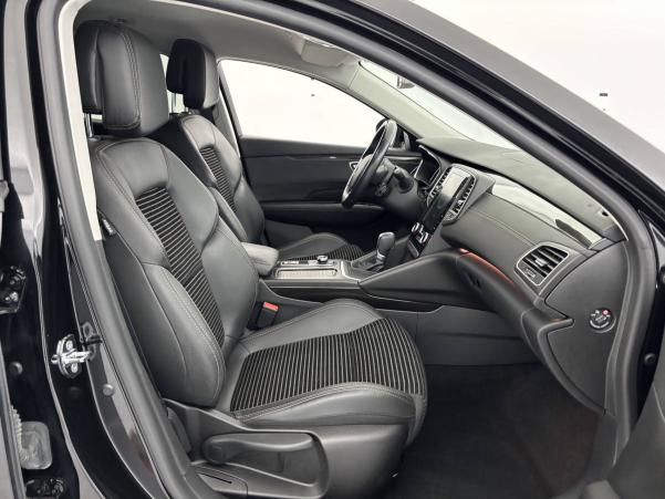 Vente en ligne Renault Talisman  Blue dCi 160 EDC au prix de 19 290 €