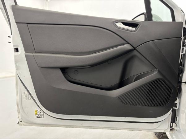 Vente en ligne Renault Clio 5 Clio Blue dCi 85 au prix de 13 590 €