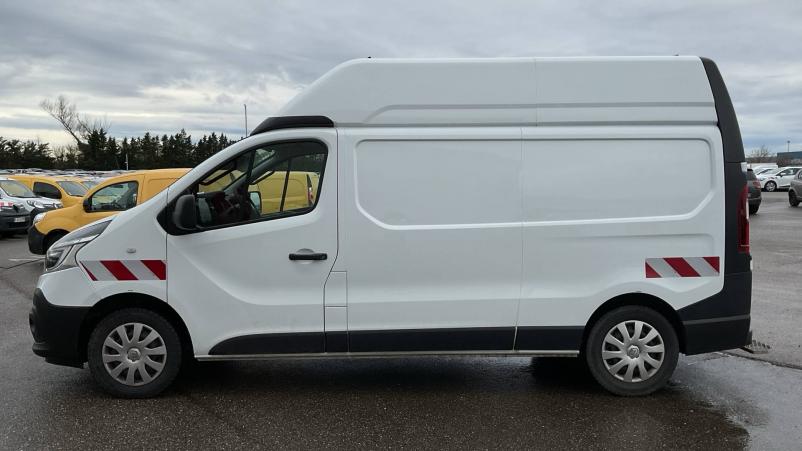 Vente en ligne Renault Trafic 3 Fourgon TRAFIC FGN L2H2 1200 KG DCI 145 ENERGY au prix de 21 490 €