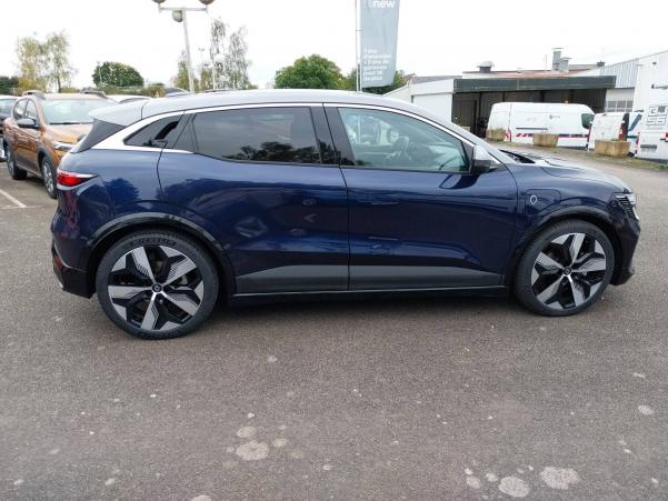 Vente en ligne Renault Megane E-Tech  EV60 220 ch super charge au prix de 27 990 €