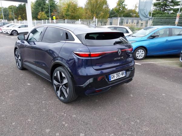 Vente en ligne Renault Megane E-Tech  EV60 220 ch super charge au prix de 27 990 €