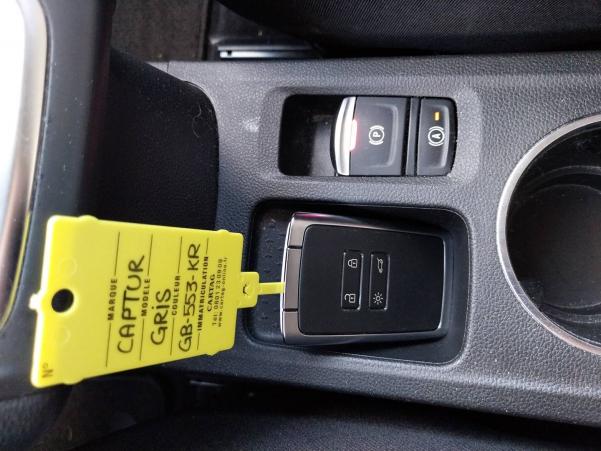 Vente en ligne Renault Captur  TCe 90 - 21 au prix de 15 990 €
