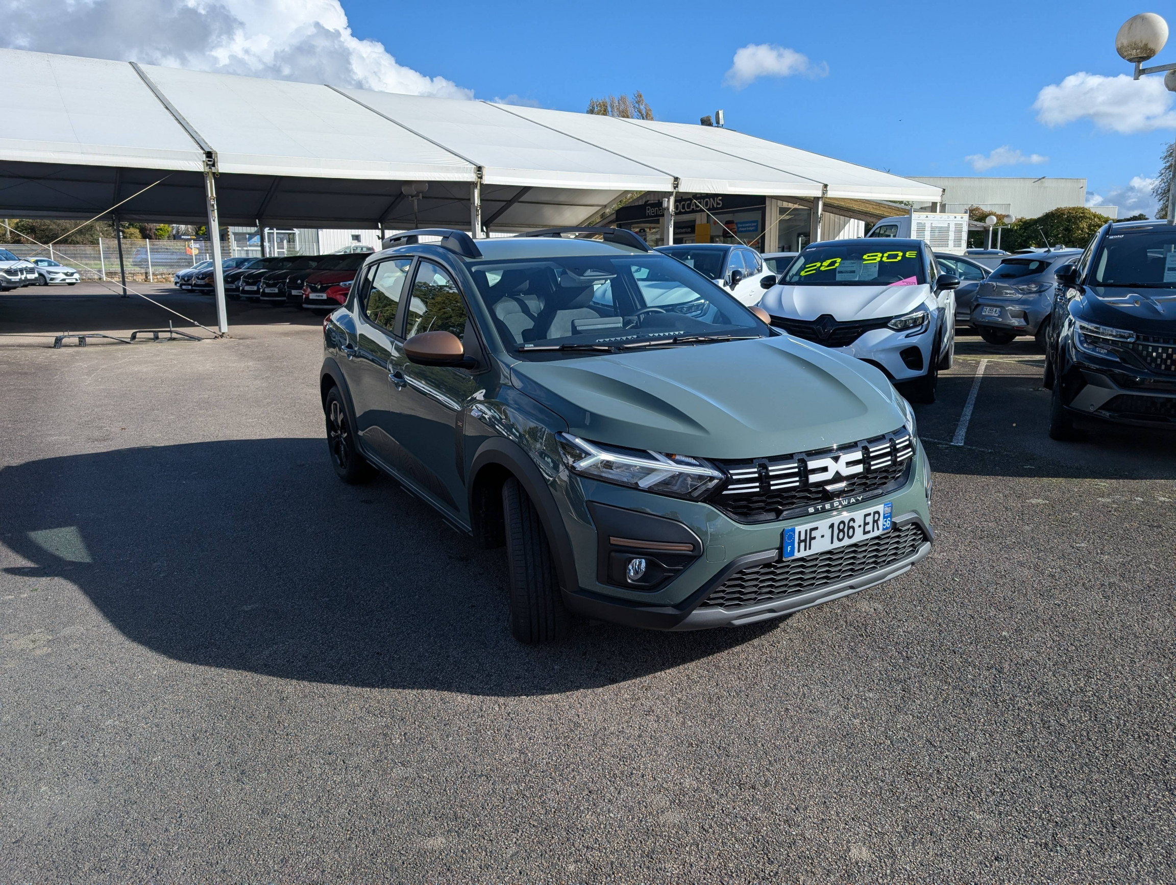 Vente en ligne Dacia Sandero 3  TCe 90 GSR2 au prix de 18 690 €