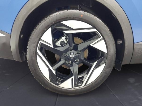 Vente en ligne Renault Symbioz  E-Tech full hybrid 145 au prix de 33 590 €