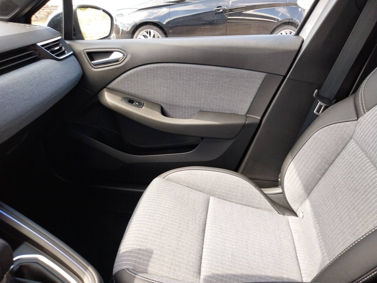 Vente en ligne Renault Clio 5 Clio E-Tech full hybrid 145 ch GSR2 au prix de 23 990 €