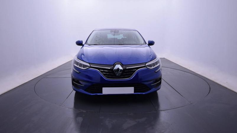 Vente en ligne Renault Megane 4  Blue dCi 115 EDC au prix de 25 990 €