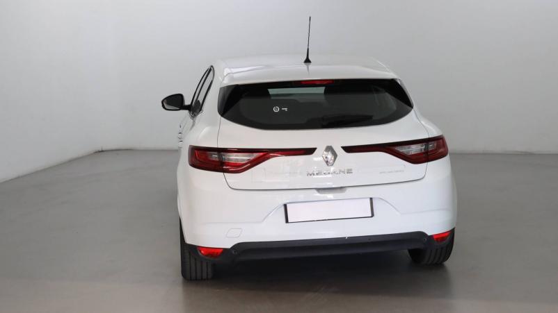 Vente en ligne Renault Megane 4 Mégane IV Berline Blue dCi 115 au prix de 15 990 €