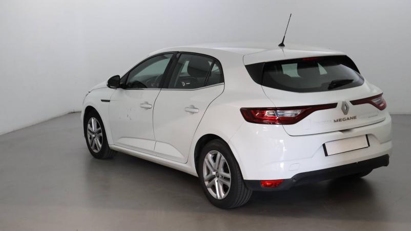 Vente en ligne Renault Megane 4 Mégane IV Berline Blue dCi 115 au prix de 15 990 €