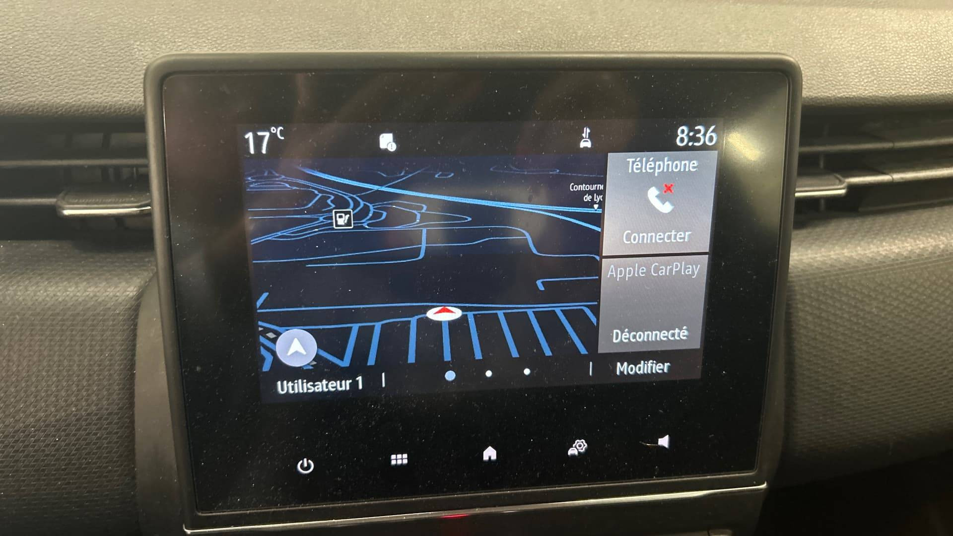 Vente en ligne Renault Clio 5 Clio TCe 90 - 21 au prix de 12 590 €