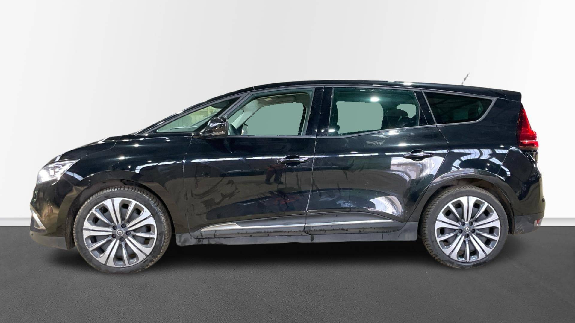 Vente en ligne Renault Grand Scenic 4 Grand Scenic TCe 140 EDC au prix de 19 990 €