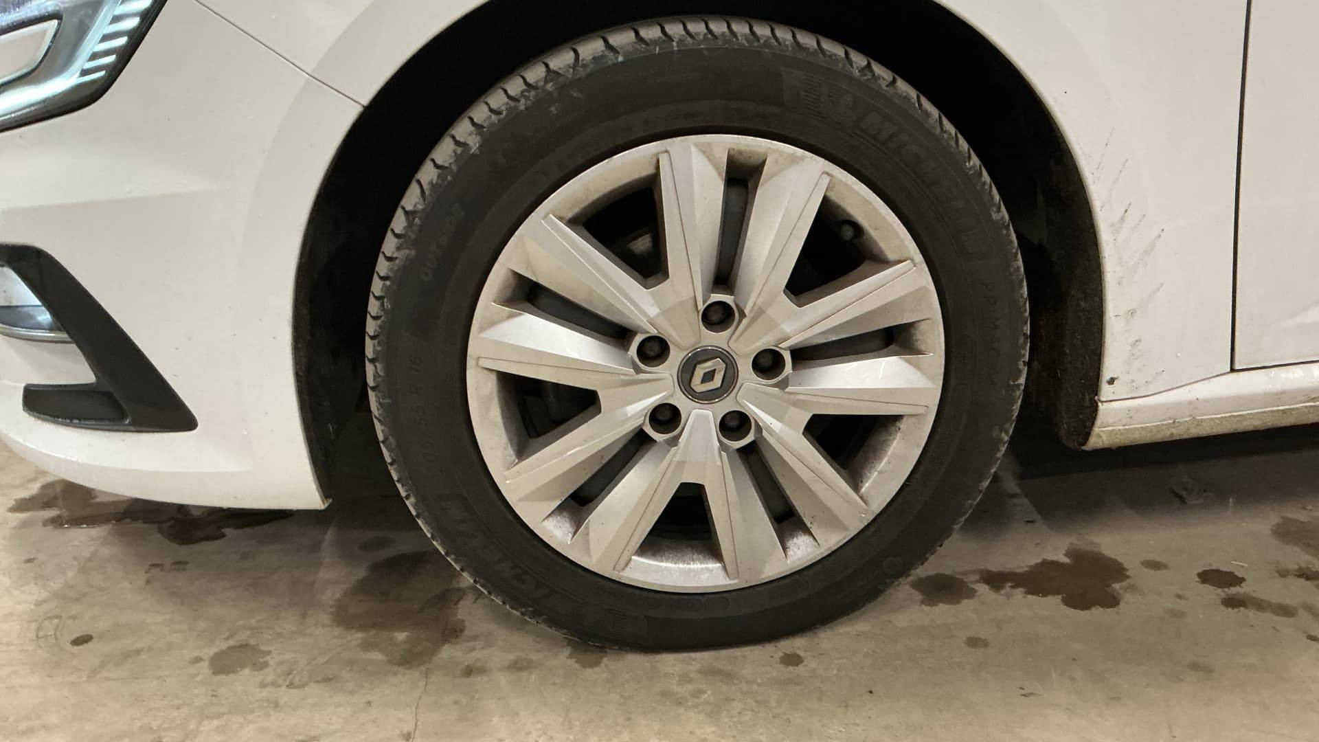 Vente en ligne Renault Megane 4 Mégane IV Berline Blue dCi 115 au prix de 14 590 €