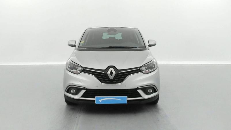 Vente en ligne Renault Grand Scenic 4 Grand Scenic Blue dCi 120 EDC au prix de 18 990 €