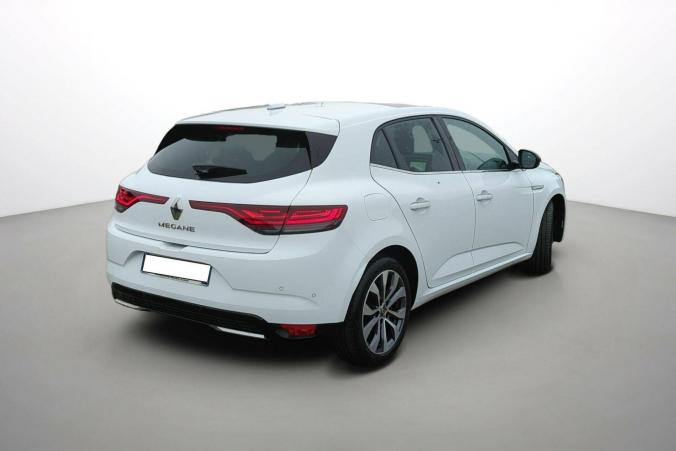 Vente en ligne Renault Megane 4 Mégane IV Berline TCe 160 EDC FAP au prix de 19 490 €