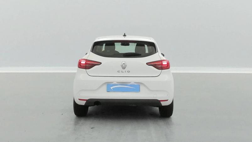 Vente en ligne Renault Clio 5 CLIO SOCIETE BLUE DCI 100 - 21N au prix de 12 990 €