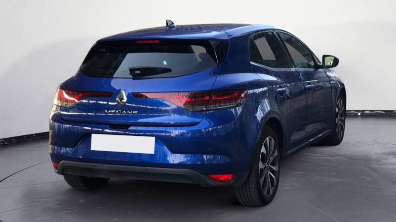 Vente en ligne Renault Megane 4  TCe 140 EDC au prix de 23 290 €