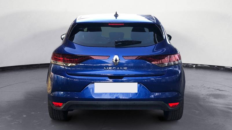 Vente en ligne Renault Megane 4  TCe 140 EDC au prix de 23 290 €