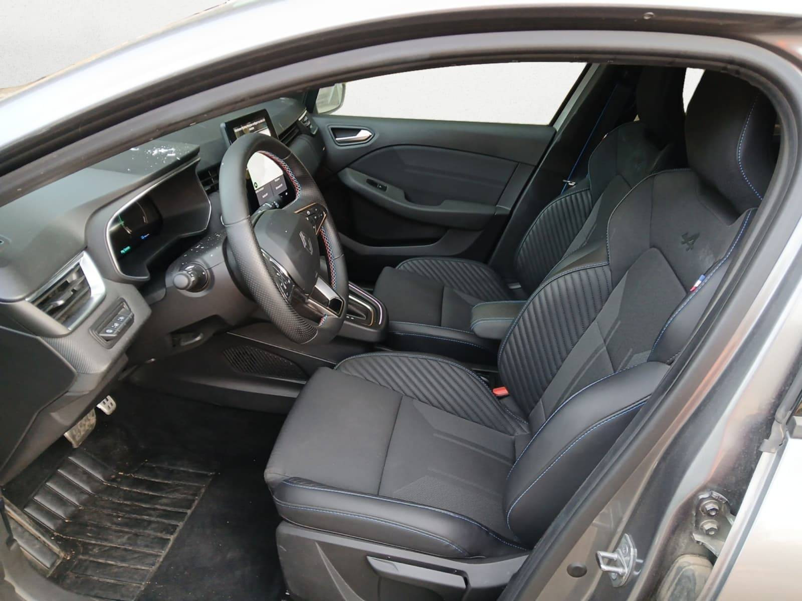 Vente en ligne Renault Clio 5 Clio E-Tech full hybrid 145 ch GSR2 au prix de 23 990 €