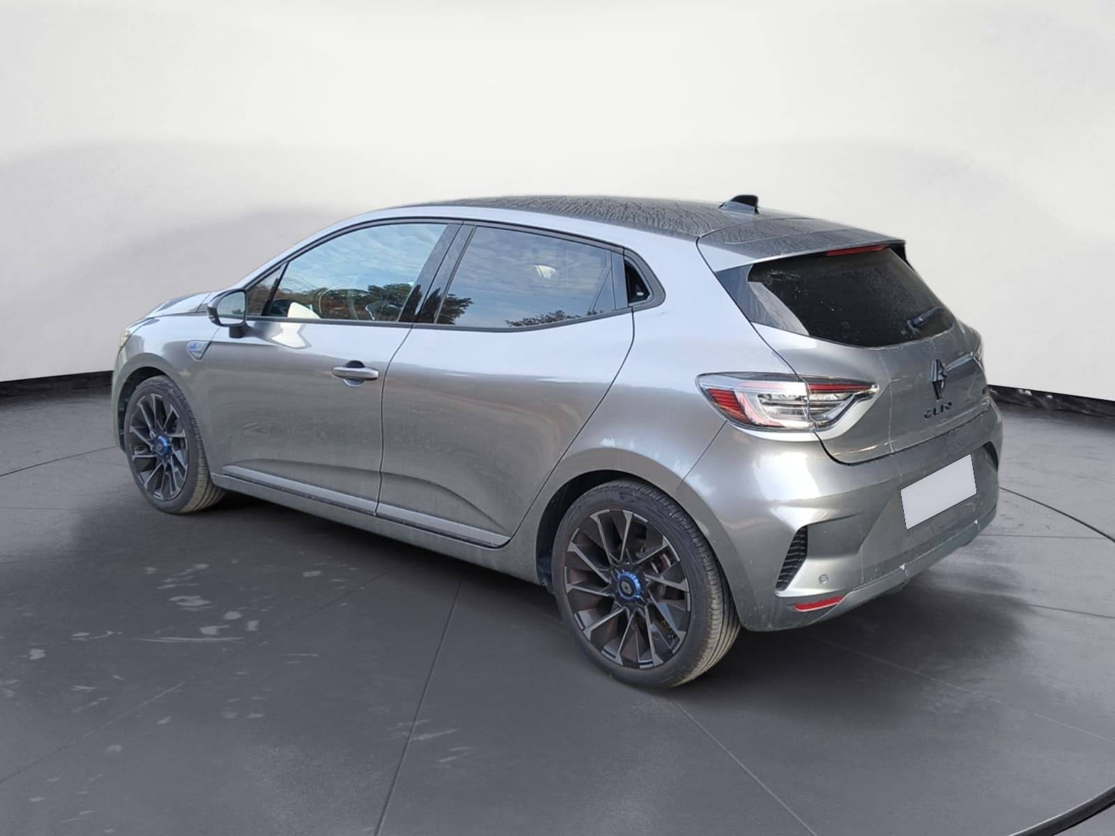 Vente en ligne Renault Clio 5 Clio E-Tech full hybrid 145 ch GSR2 au prix de 23 990 €