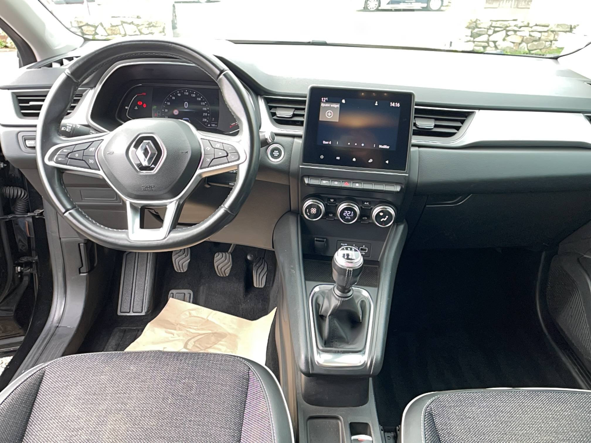 Vente en ligne Renault Captur  TCe 100 au prix de 13 990 €