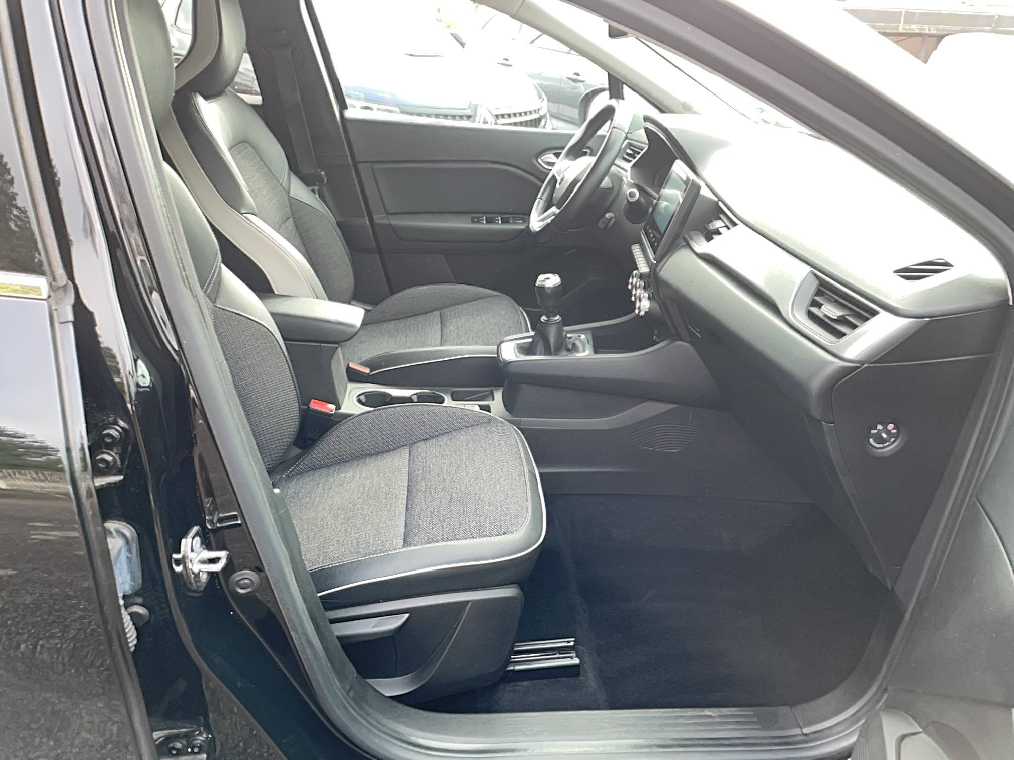 Vente en ligne Renault Captur  TCe 100 au prix de 13 990 €