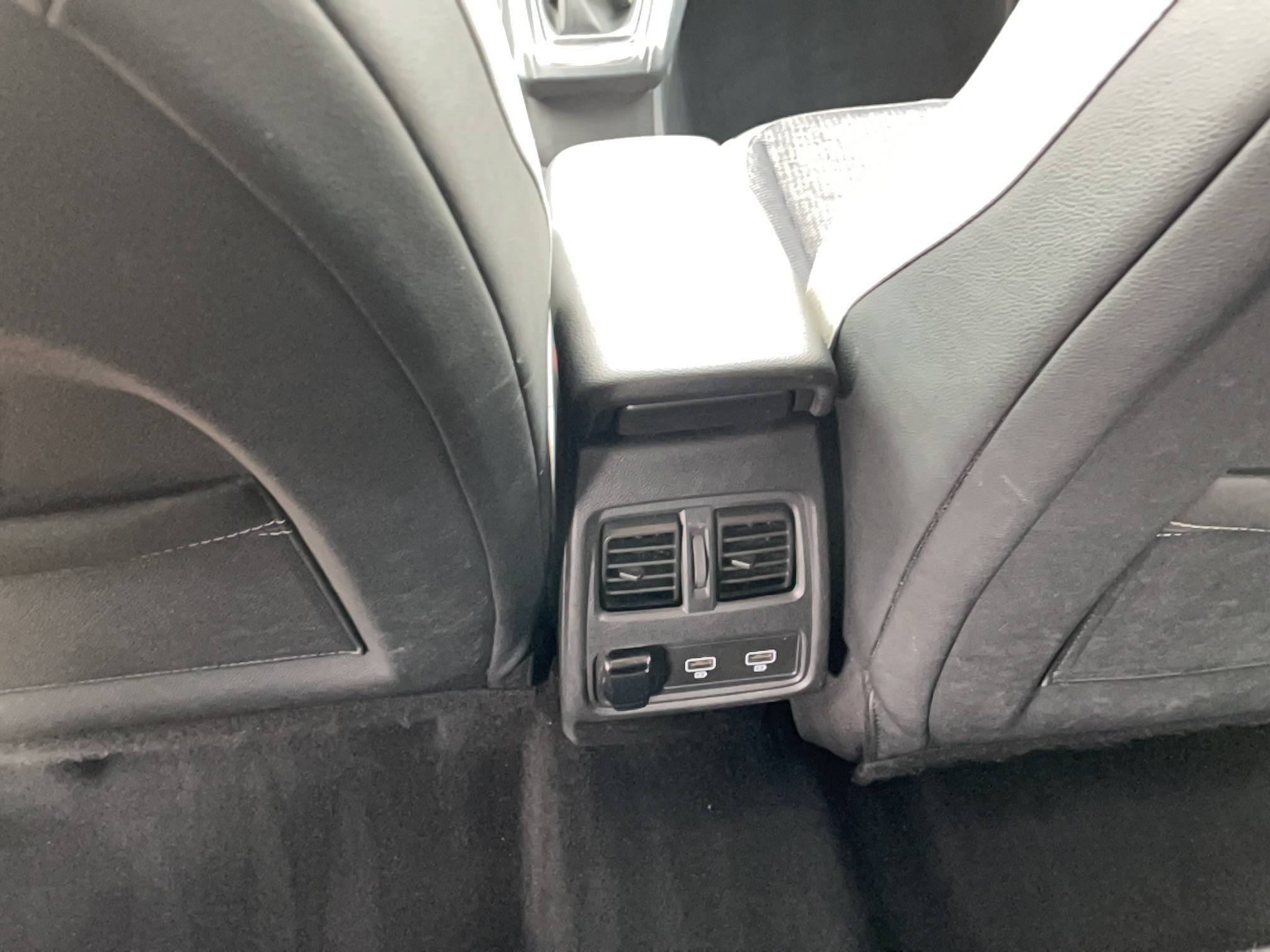 Vente en ligne Renault Captur  TCe 100 au prix de 13 990 €