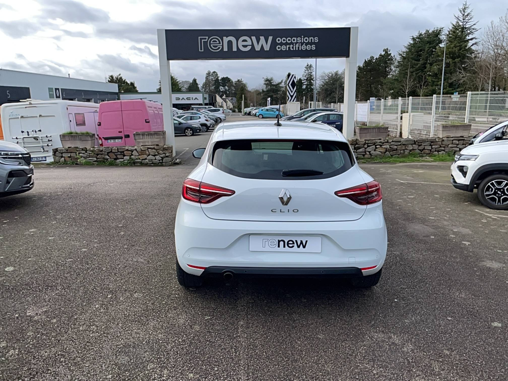 Vente en ligne Renault Clio 5 Clio Blue dCi 85 au prix de 13 990 €