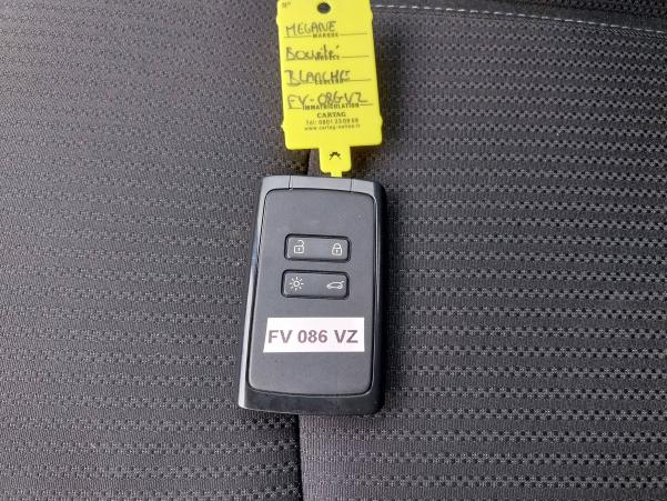Vente en ligne Renault Megane 4 Mégane IV Berline Blue dCi 115 au prix de 15 490 €