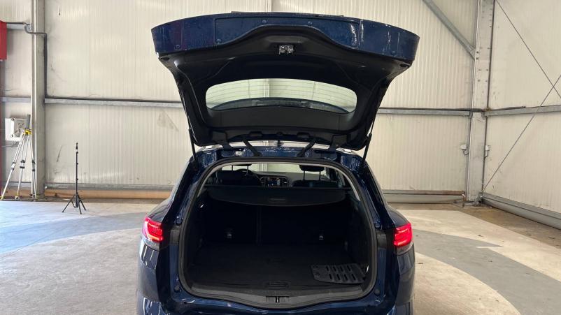 Vente en ligne Renault Megane 4 Estate Mégane IV Estate Blue dCi 115 EDC au prix de 15 990 €
