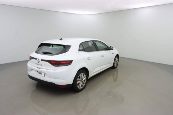 Vente en ligne Renault Megane 4 Mégane IV Berline Blue dCi 115 au prix de 14 590 €