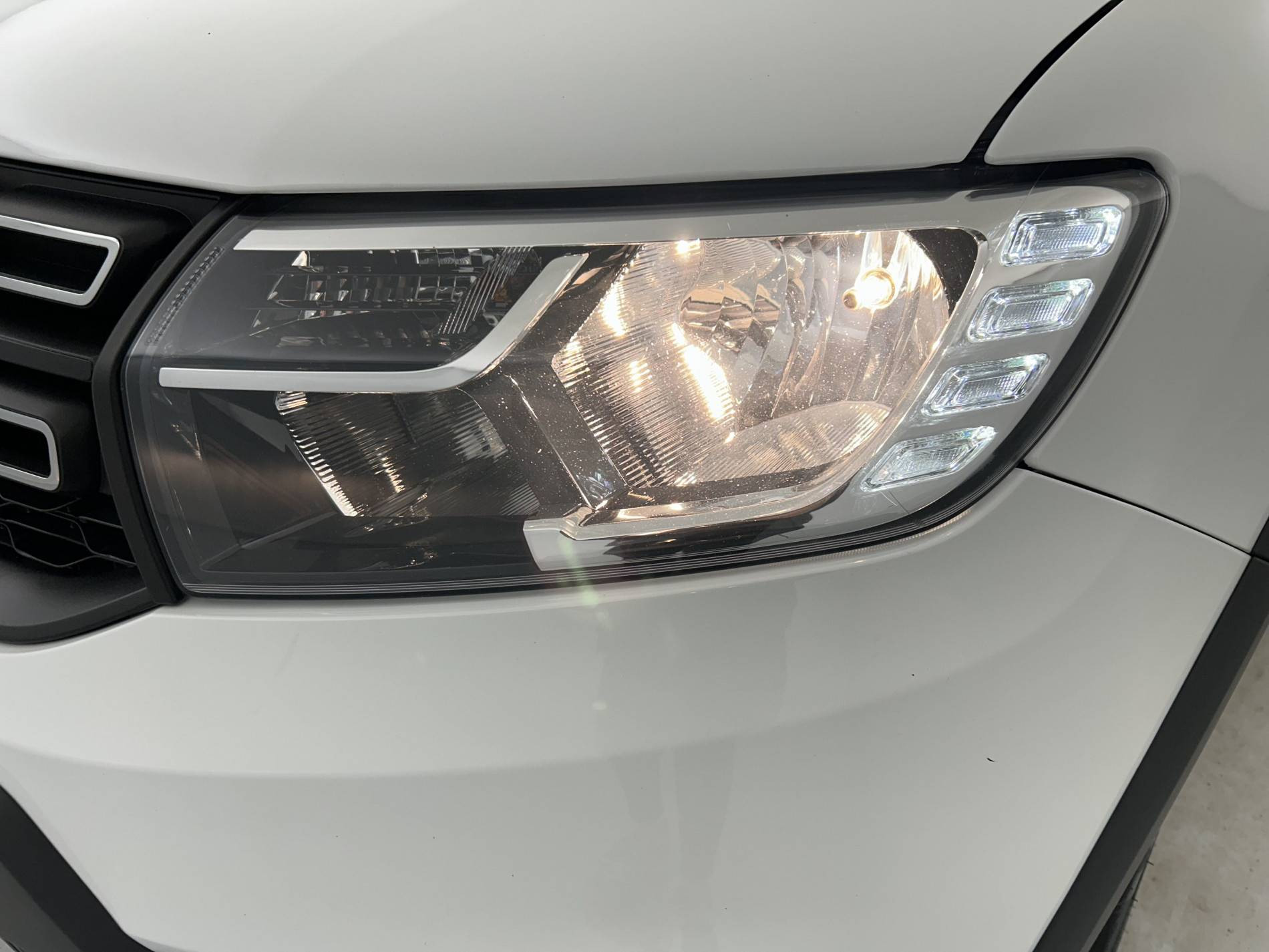 Vente en ligne Dacia Sandero 3  ECO-G 100 au prix de 11 990 €