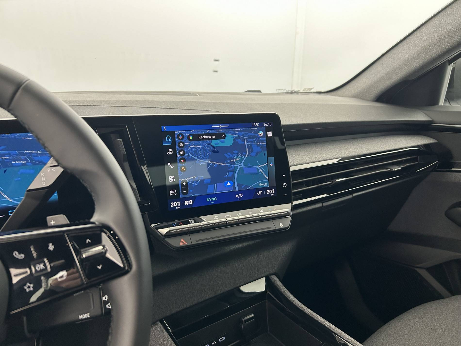 Vente en ligne Renault Austral  E-Tech full hybrid 200 GSR2 au prix de 31 590 €